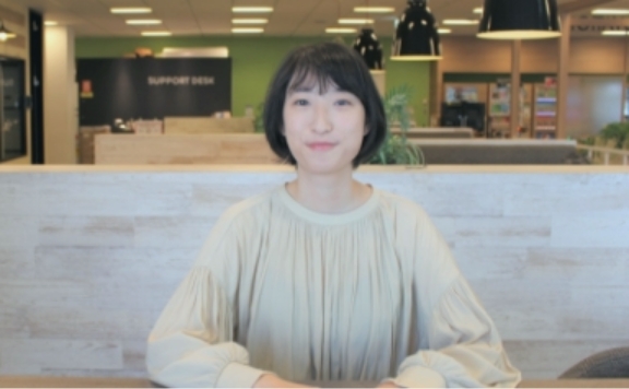 深石 香