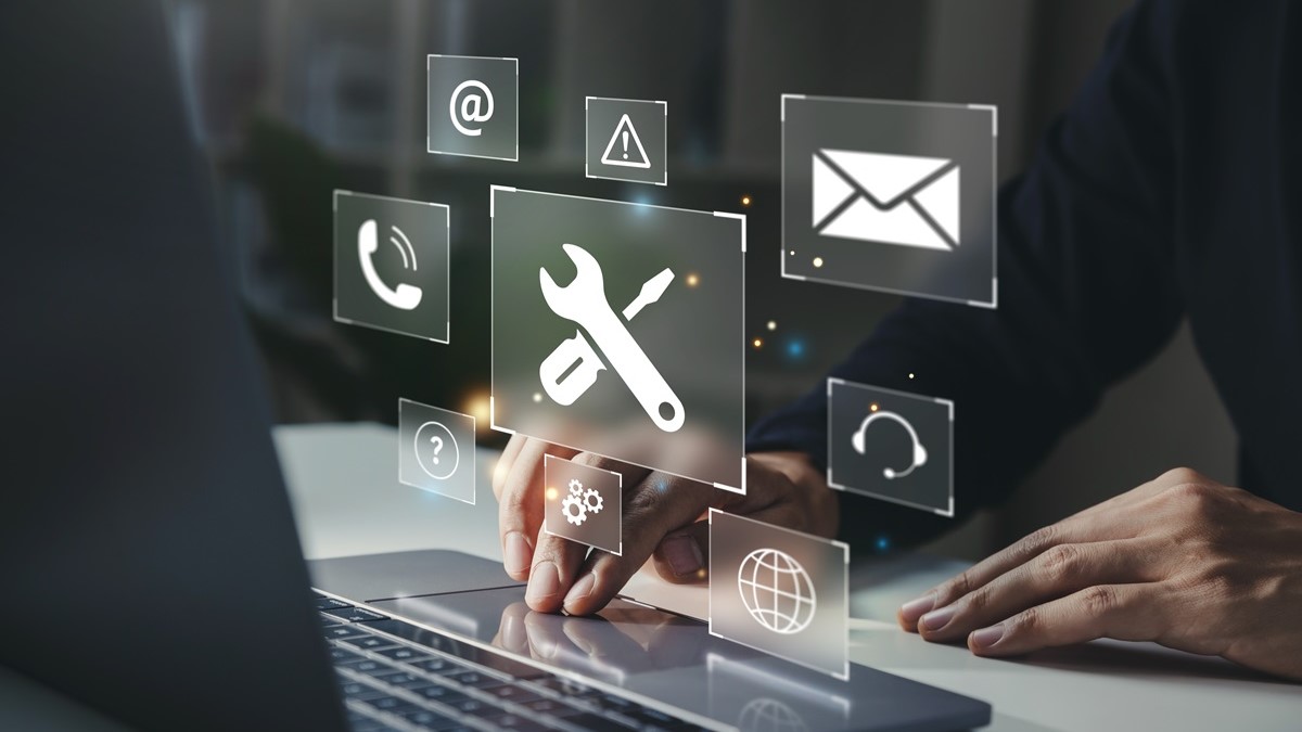 ITサポートチーム立ち上げ完全ガイド｜必要な人材と体制づくりのポイントを解説