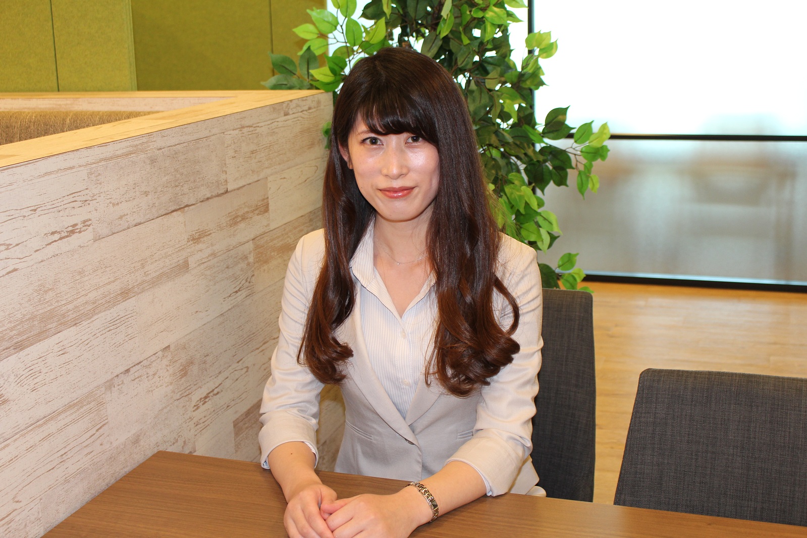 img/recruit/career/interview/27/img_01.jpg (47721)