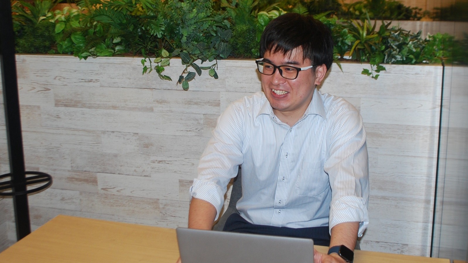 img/recruit/career/interview/26/img_02.jpg (47725)