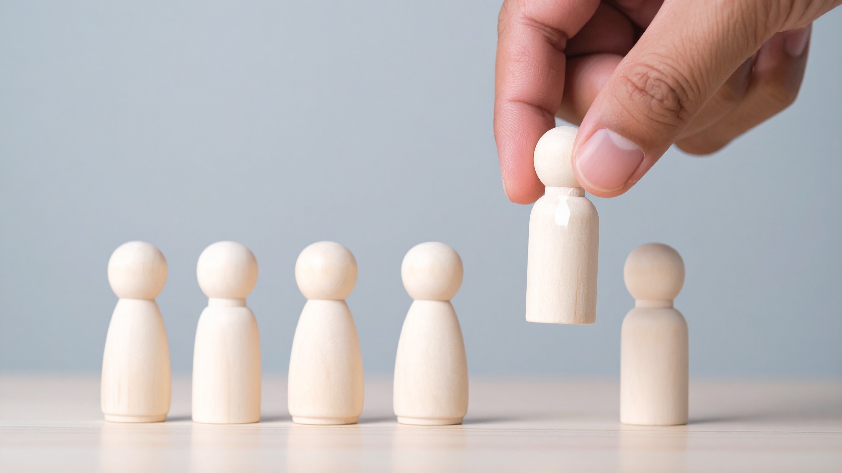 採用の歩留まりを改善する方法14選！採用プロセスごとの具体策を解説