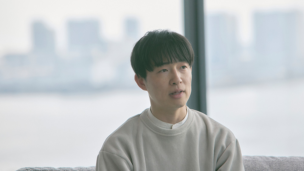 野村不動産ホールディングス株式会社 恩田様のインタビュー写真