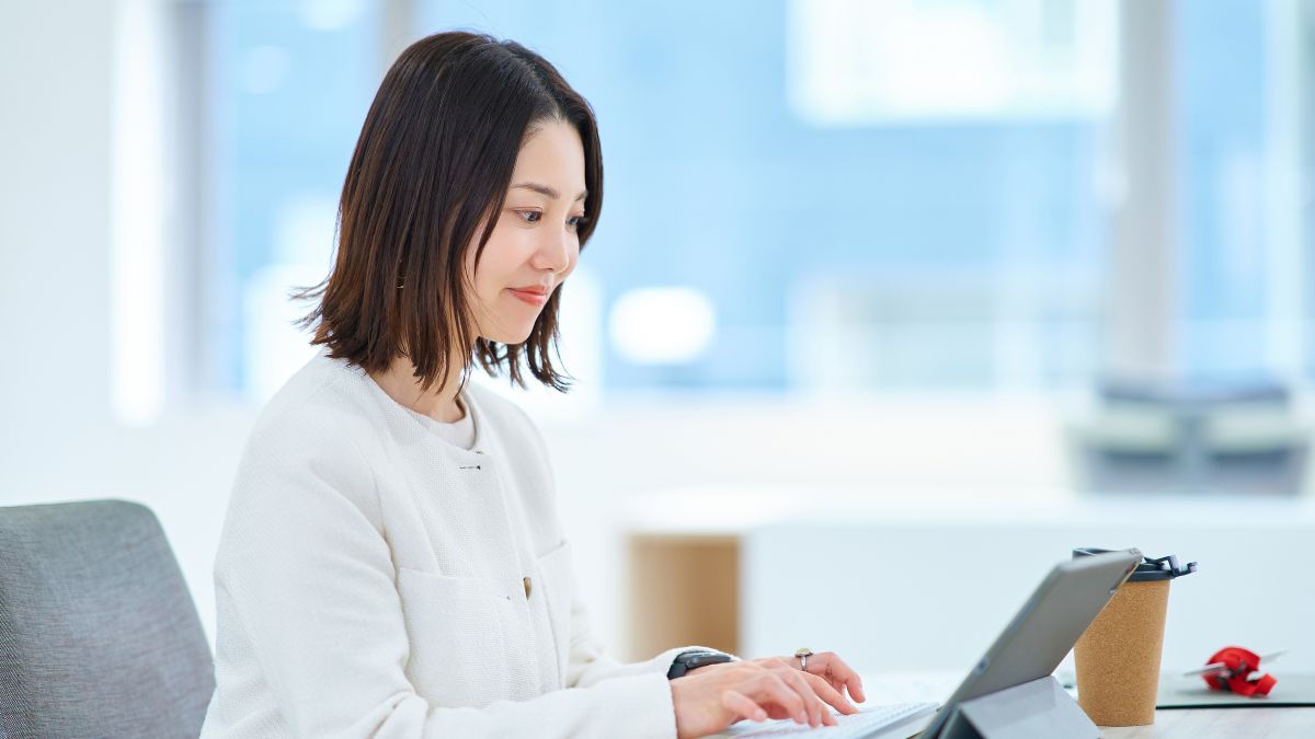 バックオフィス業務を効率化するには？具体的な方法と成功ポイントを解説