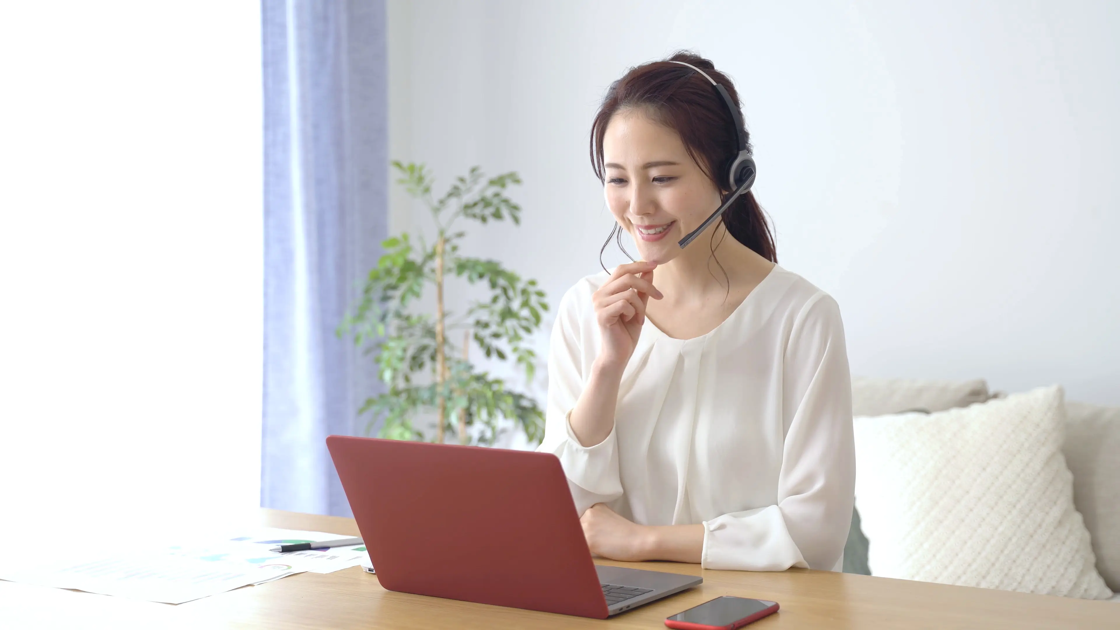 コールセンターのテレワーク化を徹底解説｜必要ツールとセキュリティ対策を紹介