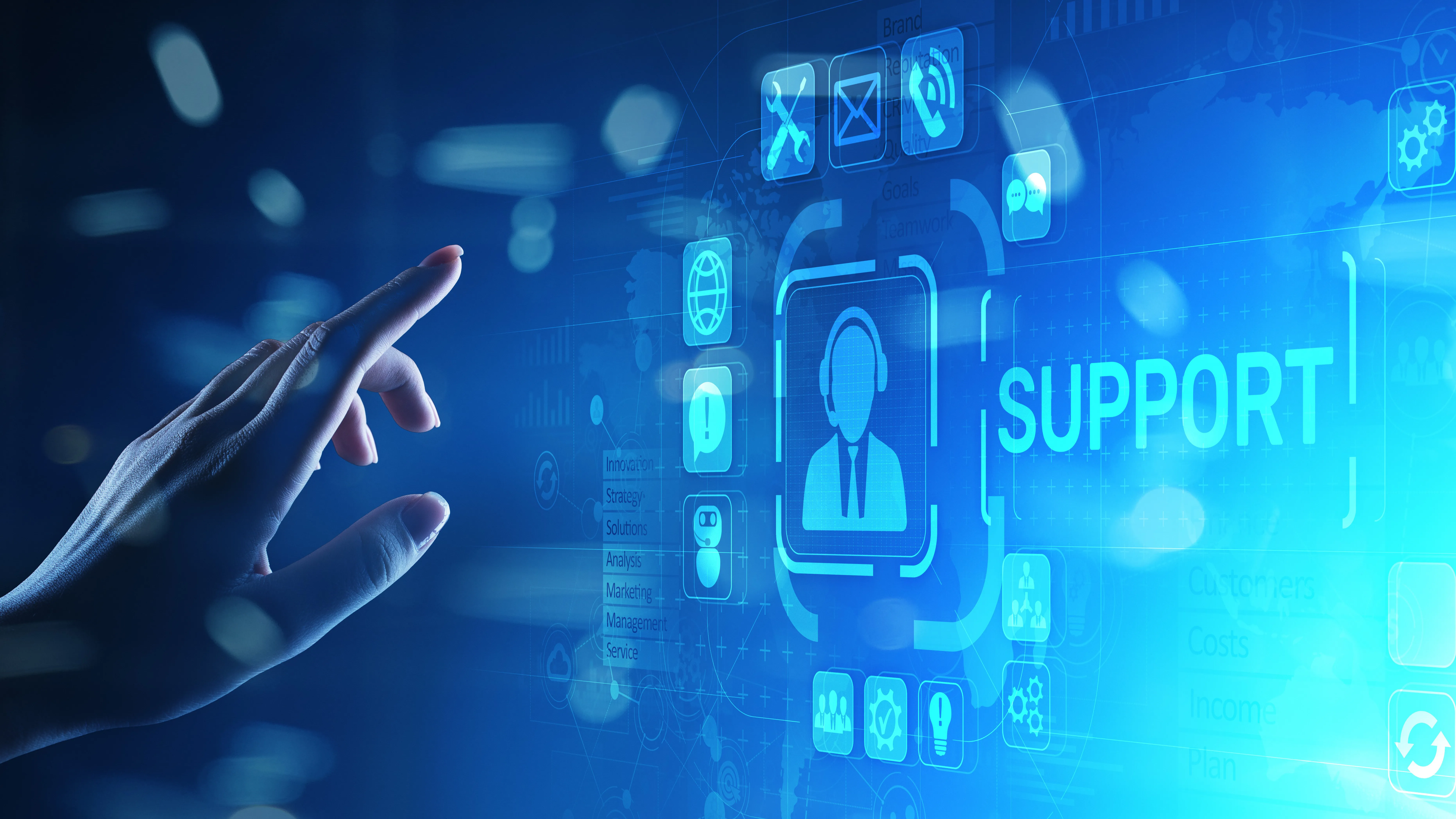 ヘルプデスクサービスの活用法｜導入の流れと選定時の重要ポイントを徹底解説