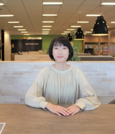 深石 香