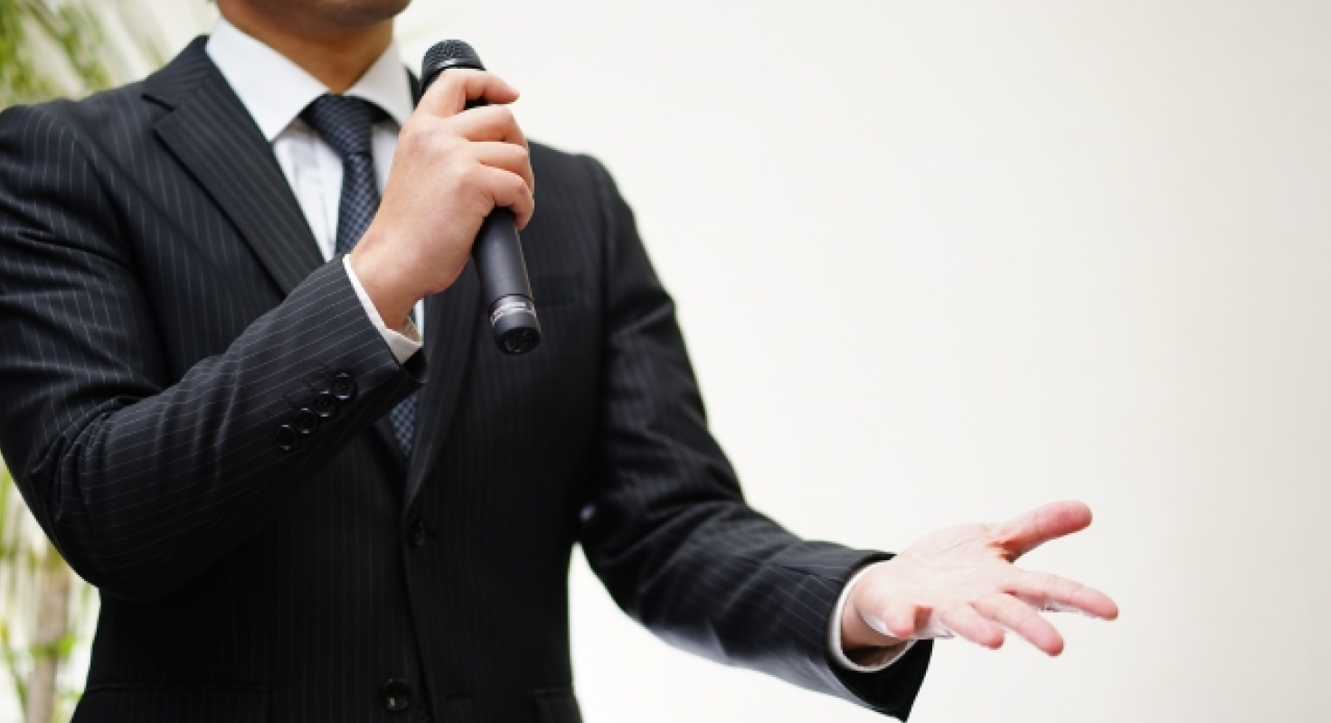 なぜ、報告の会議がなくならないのか